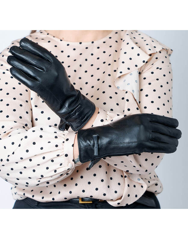 Moteriškos Juodos Natūralios Odos Pirštinės Su Pašiltinimu MOP33